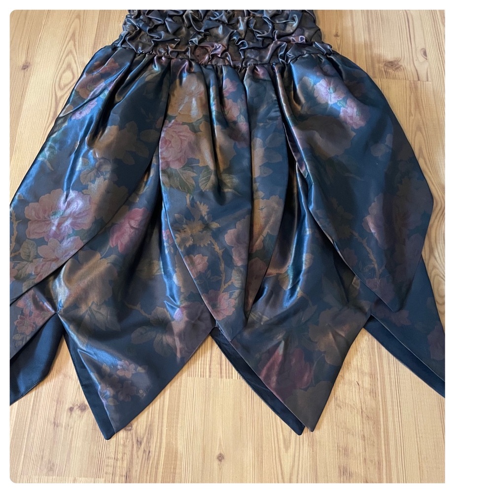 Stunning Vintage Yvonne Jacovou metallic dress! - Picture 9 of 11